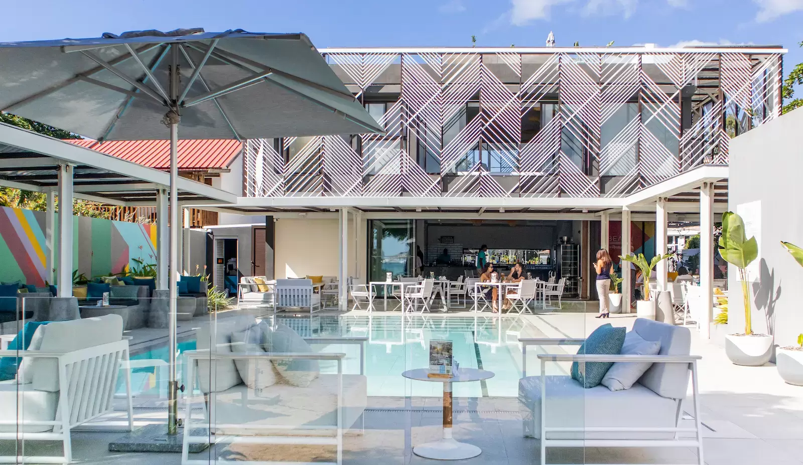 2Beach Club <span class="sep">|</span> Restauration & Events